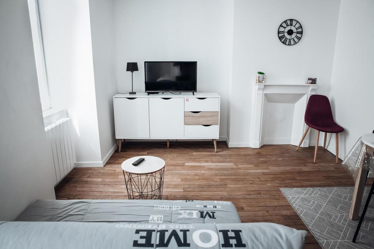 Апартаменты Spacieux Neuf Et Lumineux Hyper Centre Ernee Экстерьер фото